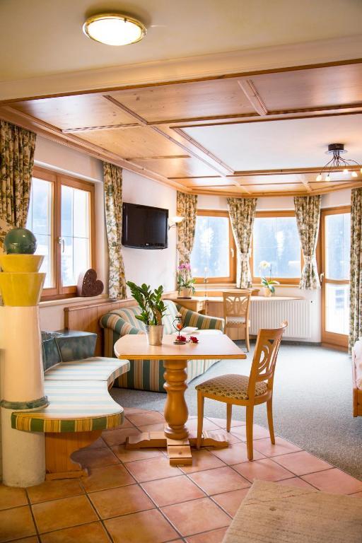 Fliana Arlberg Studios Sankt Anton am Arlberg Quarto foto